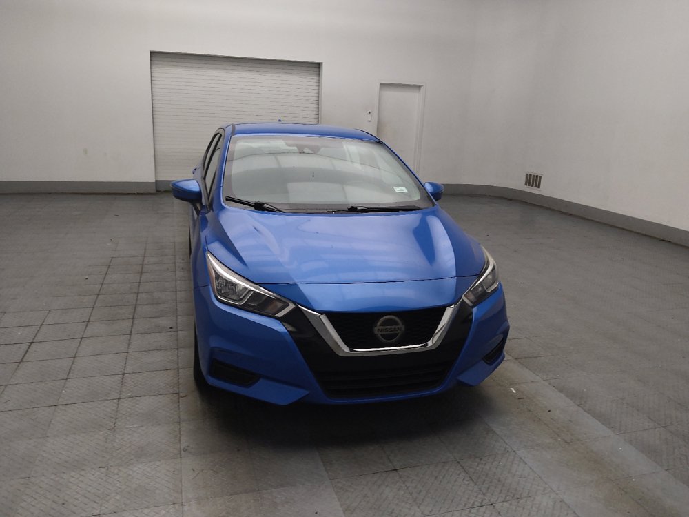 Used 2020 Nissan Versa SV w/ Trunk Package FWD image 14