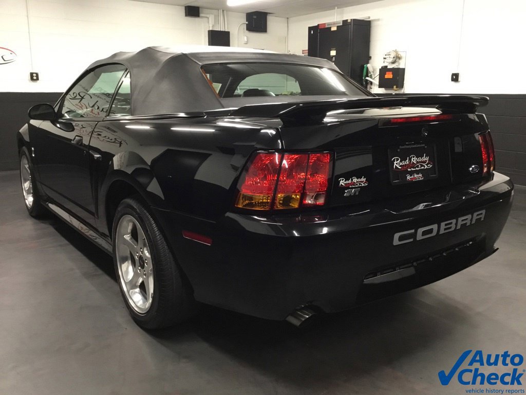 Used 2001 Ford Mustang Cobra RWD image 19