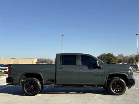 Certified 2025 Chevrolet Silverado 2500 LT w/ Trail Boss Package image 3