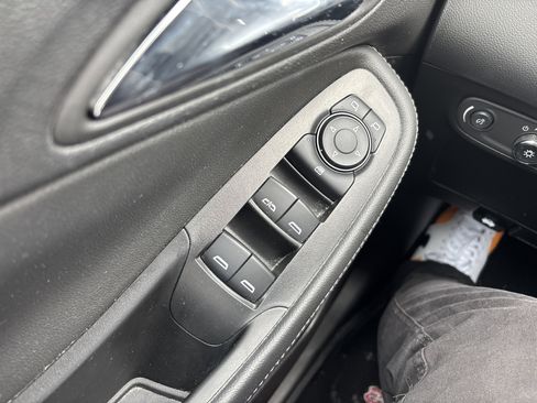 Used 2023 Buick Encore GX Essence w/ Advanced Technology Package image 16