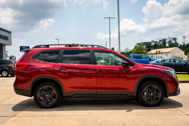 Certified 2025 Subaru Ascent Onyx Edition AWD/4WD image 19