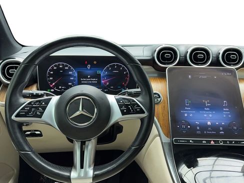 Used 2024 Mercedes-Benz GLC 300 GLC 300 NAV,CAM,PANO,HTD STS,B image 17