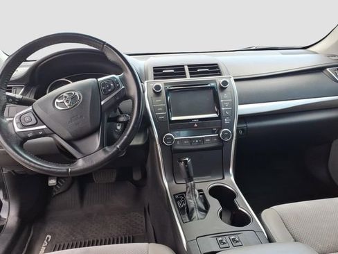 Used 2016 Toyota Camry XSE w/ Moonroof Package FWD image 12