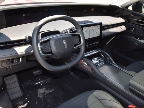 New 2026 Lincoln Nautilus Reserve w/ Jet Appearance Package AWD/4WD image 41
