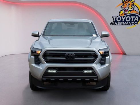New 2026 Toyota Tacoma SR5 image 2