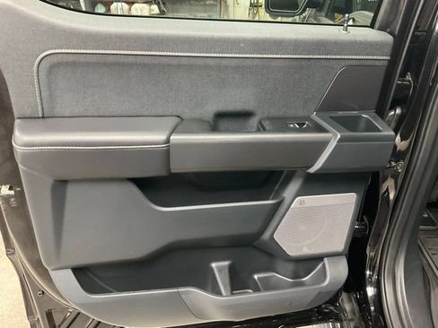 Used 2025 Ford F150 Lariat AWD/4WD image 12