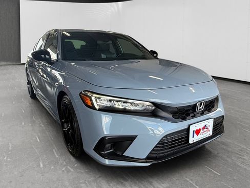 Used 2022 Honda Civic Sport image 7