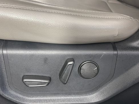 Certified 2019 Ford F150 Lariat AWD/4WD image 27