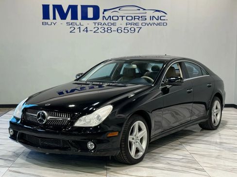 Used 2009 Mercedes-Benz CLS 550 image 1