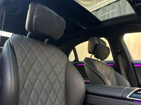 Certified 2025 Mercedes-Benz S 580 4MATIC Sedan image 11