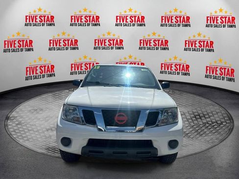 Used 2019 Nissan Frontier SV AWD/4WD image 2