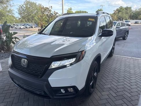 Used 2021 Honda Passport Elite image 3