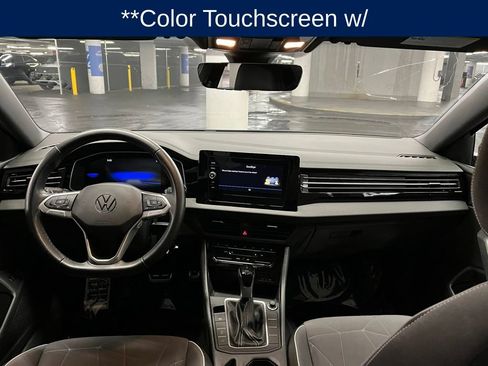 Used 2025 Volkswagen Jetta Sport FWD image 5