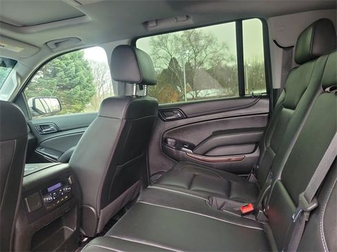 Used 2020 GMC Yukon XL SLT w/ Open Road Package image 23