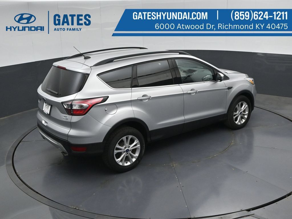 Used 2018 Ford Escape SE AWD/4WD image 43