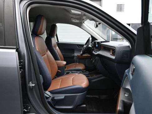 Used 2022 Ford Maverick Lariat w/ Lariat Luxury Package FWD image 13