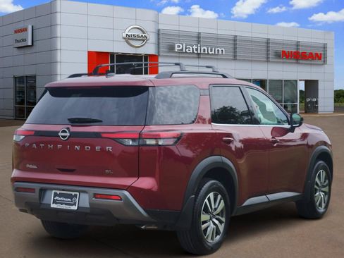 New 2026 Nissan Pathfinder SL FWD image 4