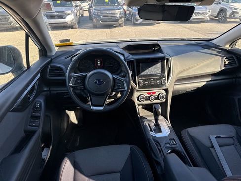 Used 2023 Subaru Crosstrek 2.0i Premium image 16