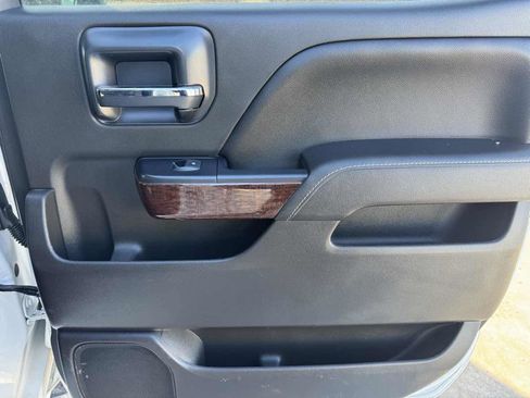 Used 2018 GMC Sierra 1500 SLT image 24