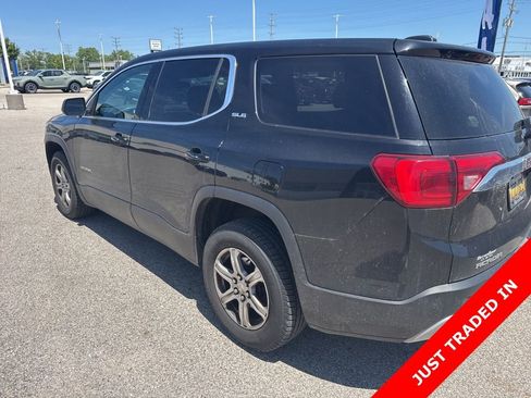 Used 2018 GMC Acadia SLE w/ LPO, Floor Liner Package FWD image 5