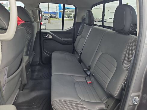 Used 2018 Nissan Frontier PRO-4X AWD/4WD image 23