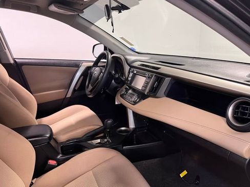 Used 2015 Toyota RAV4 XLE image 10