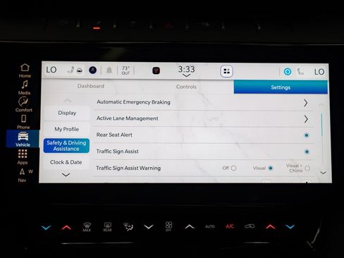 New 2026 Jeep Grand Cherokee Limited w/ Limited Altitude Package AWD/4WD image 19