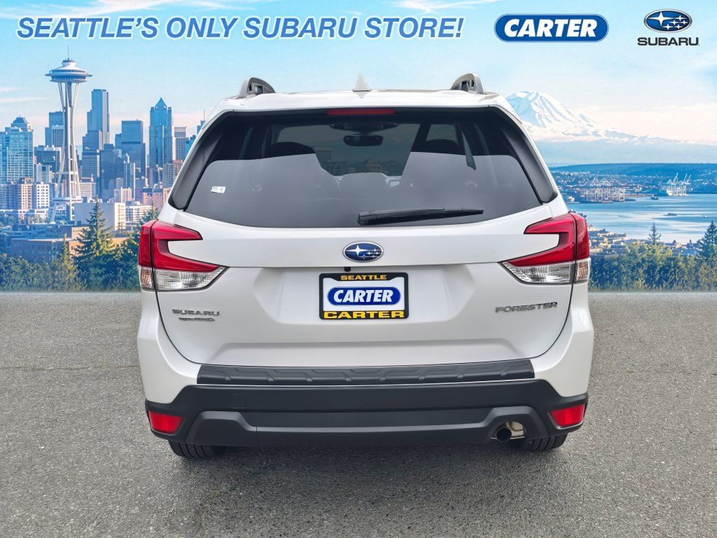 Certified 2023 Subaru Forester Premium AWD/4WD image 5