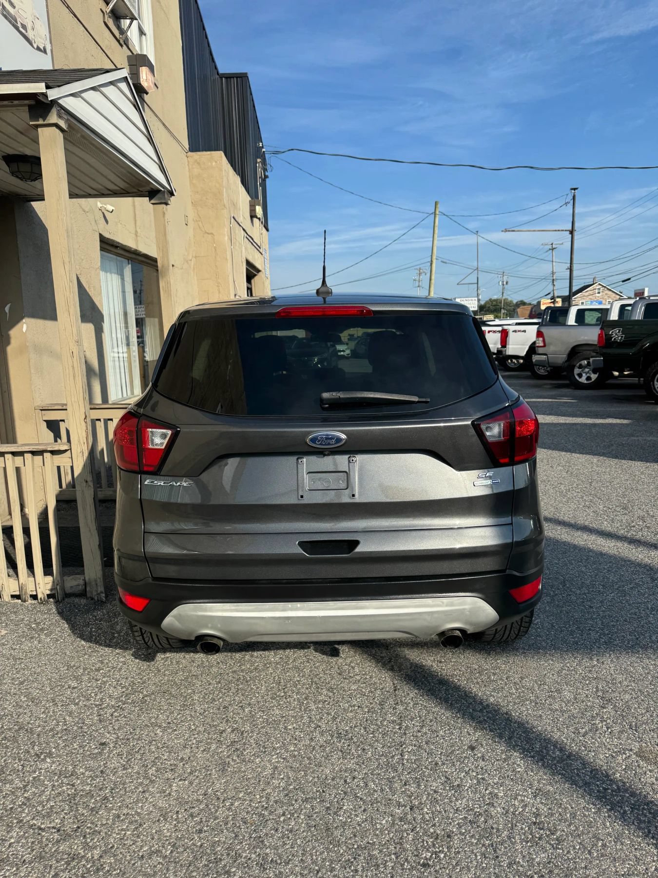 Used 2019 Ford Escape SE AWD/4WD image 4