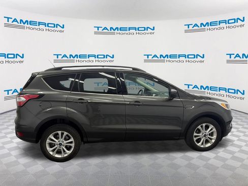 Used 2018 Ford Escape SE w/ SE Sync 3 Package FWD image 6