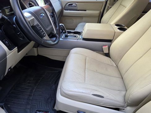 Used 2017 Ford Expedition EL Limited image 6