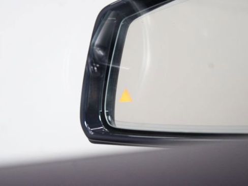 Used 2018 Mercedes-Benz GLA 250 4MATIC image 21