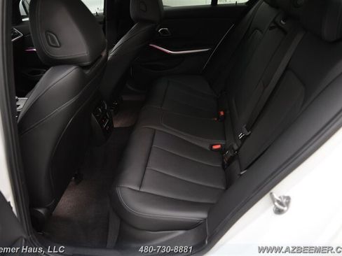 Used 2024 BMW 330i Sedan w/ Convenience Package RWD image 23