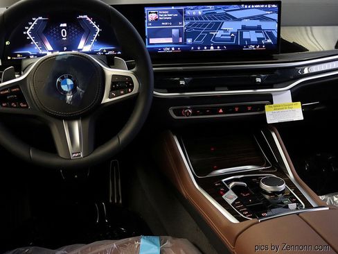 Used 2026 BMW X6 xDrive40i w/ Climate Comfort Package image 13