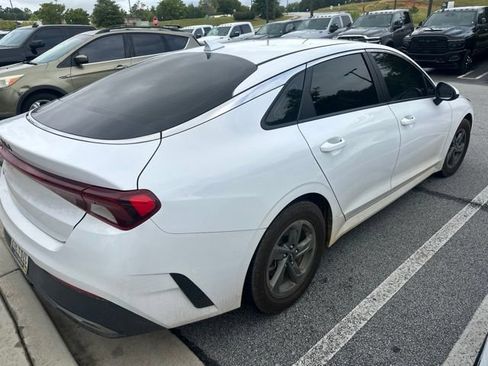 Used 2022 Kia K5 LX FWD image 3
