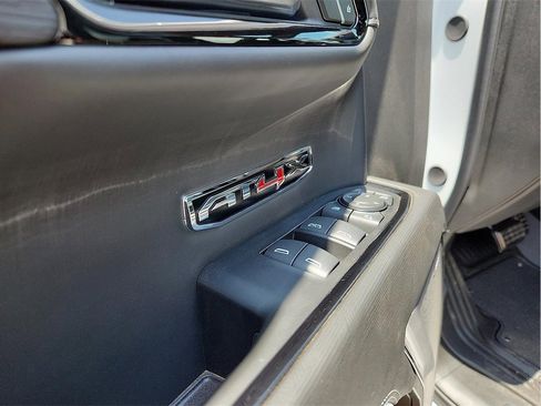 New 2025 GMC Sierra 1500 AT4X image 15