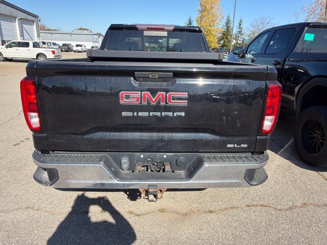 Used 2019 GMC Sierra 1500 SLE w/ Preferred Package AWD/4WD image 4
