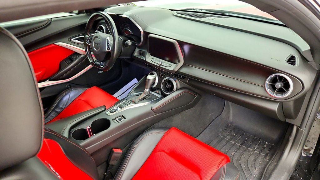 Used 2017 Chevrolet Camaro SS RWD image 21