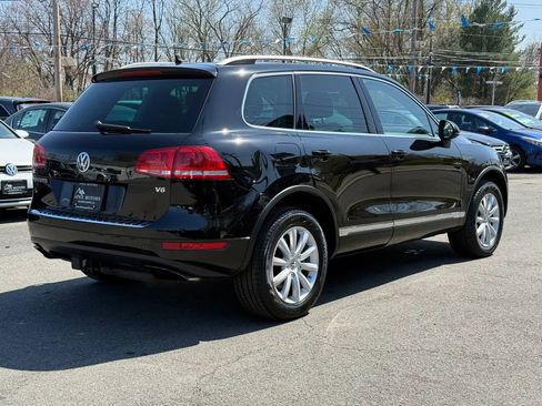 Used 2012 Volkswagen Touareg Sport AWD/4WD image 14