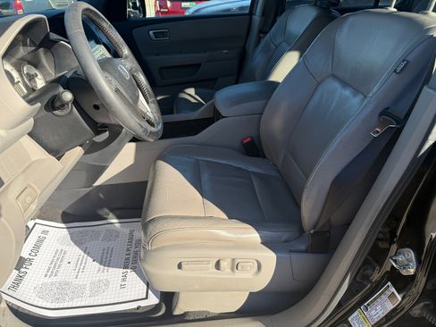 Used 2010 Honda Pilot EX-L image 9