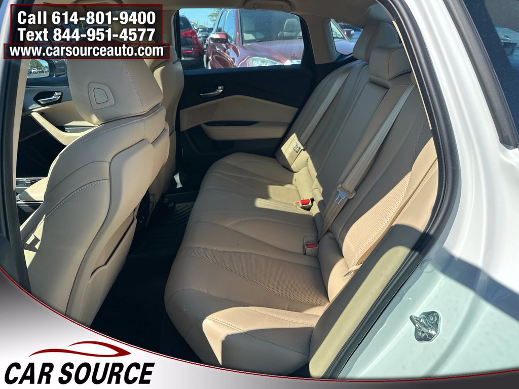 Used 2024 Acura TLX w/ Technology Package FWD image 9