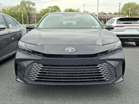 New 2026 Toyota Camry XLE AWD/4WD image 2