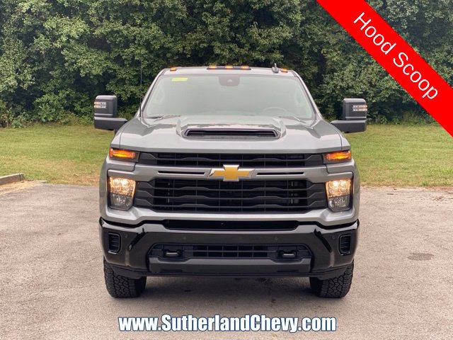 New 2026 Chevrolet Silverado 2500 Custom w/ Custom Value Package AWD/4WD image 2