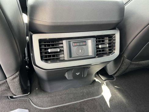 New 2026 Ford F250 Platinum image 27