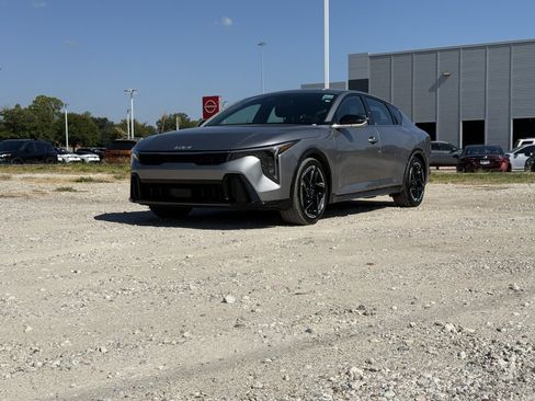 Used 2025 Kia K4 EX FWD image 1