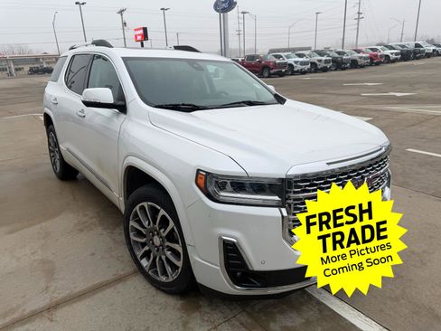 Used 2020 GMC Acadia Denali image 3