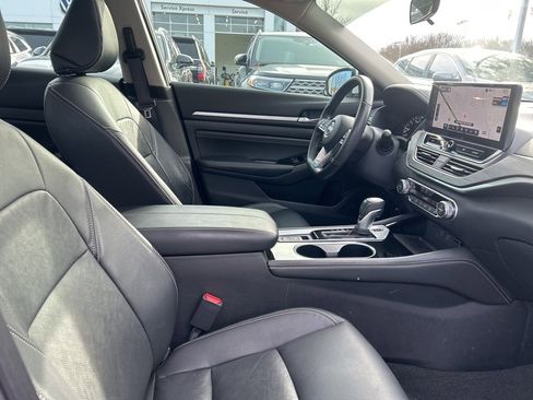 Used 2023 Nissan Altima 2.5 SL image 29