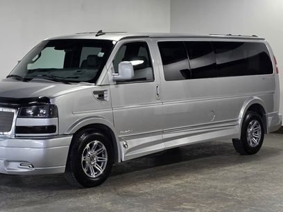Used 2019 GMC Savana 2500 Extended w/ Enhanced Convenience Package