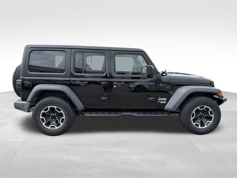 Used 2018 Jeep Wrangler Unlimited Sport S AWD/4WD image 8