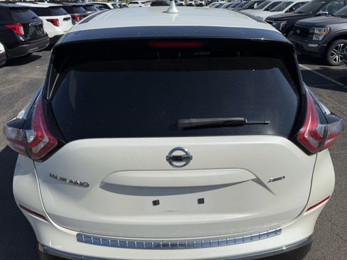 Used 2018 Nissan Murano S AWD/4WD image 6